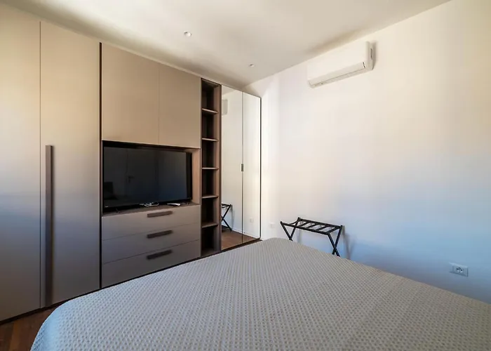 Guesthost - Tiburtina Flats With Terrace דירה רומא