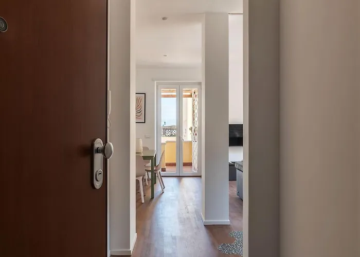Guesthost - Tiburtina Flats With Terrace רומא